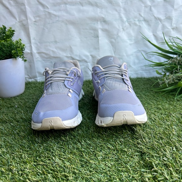 On Running On Cloud 5 Color: Nimbus/Alloy women 9.5 gently used - Picture 9 of 16